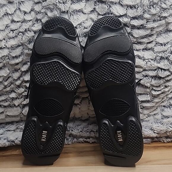 BLOCH WOMAN'S TRINITY BLACK LEATHER SPLIT SOLE DANCE SNEAKER NWOB🎶LETS DANCE🎶 - Picture 14 of 16